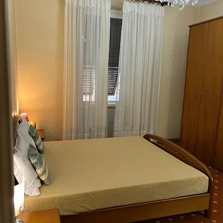 Via Del Teatro 1 דירה *